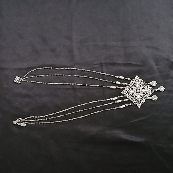 Vintage 1928 Chandelier Necklace - Picture 4 of 14